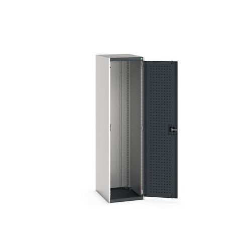 Skåp Cubio med perforerad dörr 525x650x2000 mm – Bott