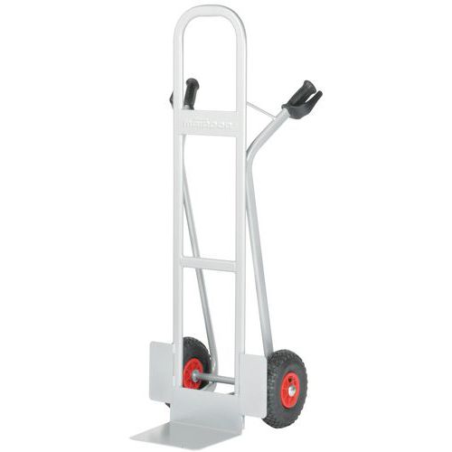 Magasinkärra 350 kg Hög rygg, Luftgummihjul Magasinkärra 350 kg Hög rygg, Luftgummihjul