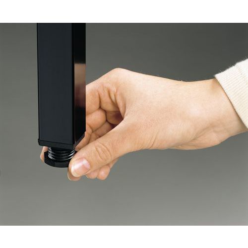 bouchon de réglage pour mise à niveau du banc. bouchon de réglage pour mise à niveau du banc.